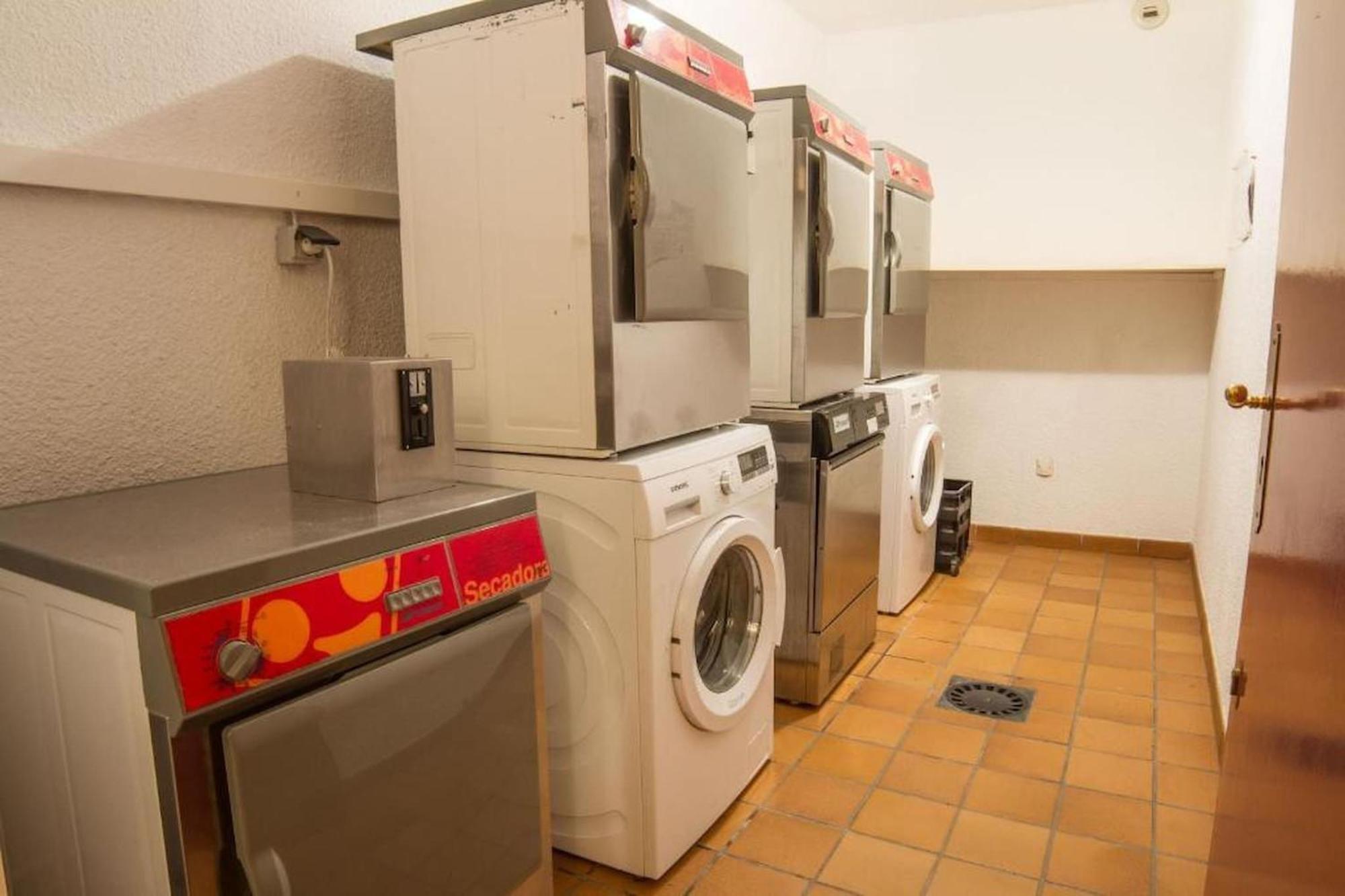 Apartamento Con Jardin - Montana Park Enveitg المظهر الخارجي الصورة